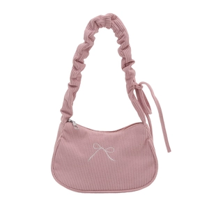 Sac à main en velours côtelé rose avec bandoulière plissée et nœud brodé