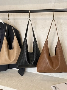 Sac Cabas pour Femmes en Cuir Synthétique Tressé Vintage Élégant Grande Capacité Couleur Unie Décontracté Navette Épaule Hobo