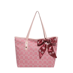 Sac fourre-tout de mariage rose avec motif traditionnel et ruban en satin rouge