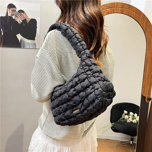 Women Quilted Puffer Shoulder Bag Cotton Plaid Cloud Underarm Bag Fashion Handbag Solid Color Versatile Daily Handbag