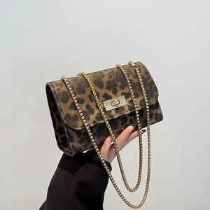 Fashion Leopard Print Small Square Bag For Women Trendy Chain Shoulder Crossbody Bag PU Leather Flap Bag With Metal Buckle