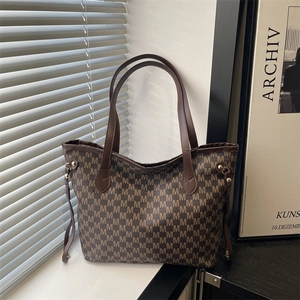 Women Large Capacity Tote Bag Faux Leather M Monogram Letter Print Retro Fashion Shoulder Bag Commuter Office Handbag