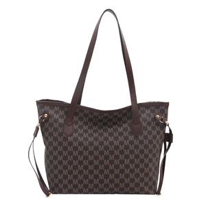 Large capacity tote bag with brown M-pattern print and gold hardware for women