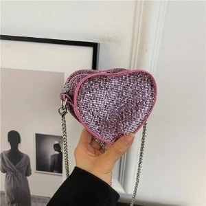 Women Rhinestone Heart Shaped Evening Bag Mini Crossbody Chain Bag Fashion Heart Purse For Party Banquet Shoulder Bag