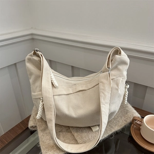 Sac à bandoulière en velours côtelé beige minimaliste en forme de croissant avec grande capacité