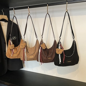 Sac à Épaule Hobo Mode Grande Capacité en Cuir Synthétique Sac Cabas Avec Chaîne en Métal Sac Rétro pour Femme Décontracté