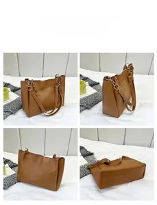 Viste dettagliate multi-angolo di una borsa tote in ecopelle marrone con catena dorata