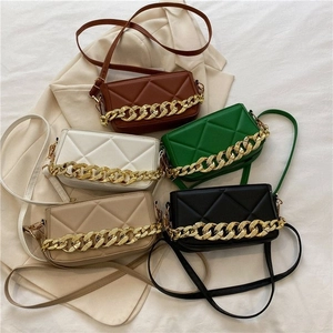 Women's Fashion PU Leather Quilted Shoulder Bag Gold Chain Decor Underarm Crossbody Bag Elegant Small Square Bag For Daily Use