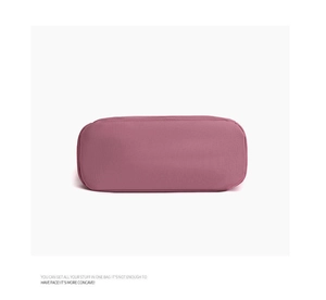 Vue détaillée d'une pochette de rangement rectangulaire en tissu Oxford rose poudré