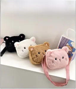 Bolsos bandolera de peluche con forma de gato en colores negro, blanco, marrón y rosa