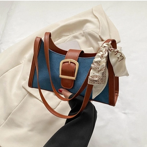 Sac Sous le Bras en Denim Vintage Français Pour Femmes Avec Décor Foulard en Soie Boucle Métal Doré Sac à Épaule Denim PU
