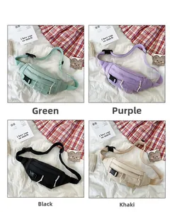 Collage aus Segeltuch-Gürteltaschen in Grün, Violett, Schwarz und Khaki mit Tragegurt
