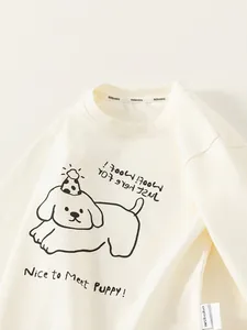 Kinder Langarmshirt in Beige aus Baumwolle mit süßem Welpen-Print und Rundhals