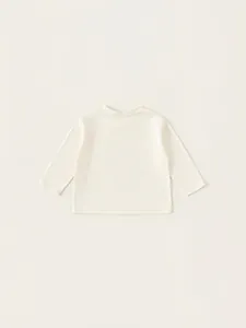Schlichtes beiges Baumwoll-Langarmshirt für Kinder mit Rundhalsausschnitt und flachen Nähten