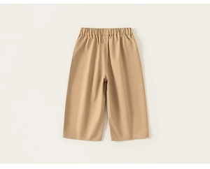 Détail du pantalon décontracté kaki pour enfants avec taille élastique et coupe droite