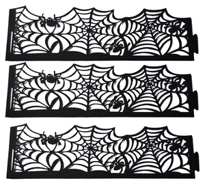 Set di 3 paralumi in feltro nero con ragnatela per decorazioni a tema Halloween
