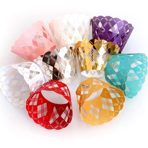 Laser cut hollow muffin cupcake liners with lattice pattern for wedding party decor