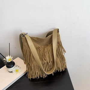 Damen Große Kapazität Fransen Schultertasche Boho Stil Polyurethan Leder Quaste Tote Casual Retro Streetwear Umhängetasche