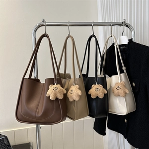 Minimalist large capacity faux leather tote bag with cute bear charm in four classic colors