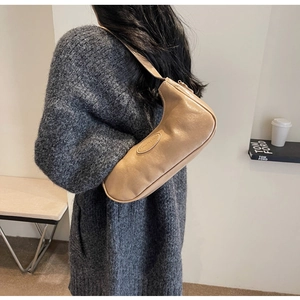 Fashionable khaki hobo shoulder bag with pleated texture and leather logo label