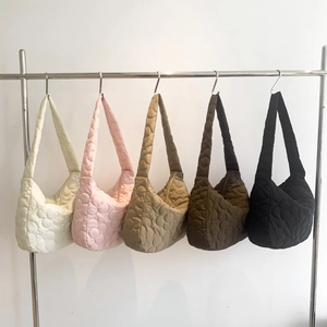 Padded Quilted Floral Pattern Shoulder Bag For Women Lightweight Cotton Cloud Tote Bag Fashion Large Capacity Hobo Bag