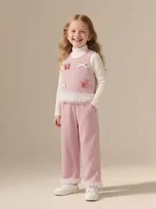 Ensemble de Vêtements 3 Pièces Doux pour Fille Gilet en Tweed Rose Chemise Manches Longues Blanche Pantalon Nœud Bordure Maille
