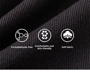 Makro-Detail von weichem, formaldehydfreiem, hautfreundlichem Cordstoff für Kinderhosen