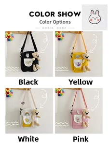 Sac bandoulière en toile avec mignon ours en peluche 3D en quatre couleurs