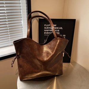 Women Large Capacity PU Leather Tote Bag Casual Drawstring Shoulder Bag Retro Fashion Bucket Bag For Commuting Daily