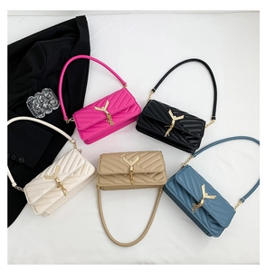 Quilted V-pattern shoulder bags in five colors with golden fringe metal buckle detail