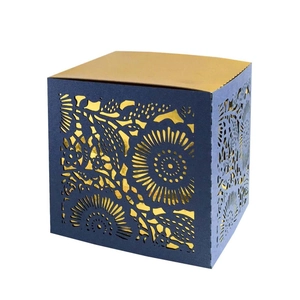 Laser Cut Hollow Flower Gift Box European Style Artificial Pearl Paper Candy Box For Wedding Party Favor Decorative Packaging Box