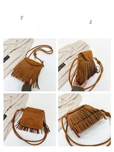Vues multiples d'un sac à bandoulière en daim marron avec des franges élégantes