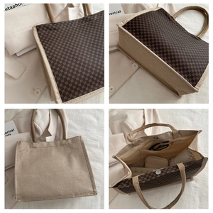 Dettaglio della borsa tote in tela kaki con finiture marroni e motivi geometrici tondi