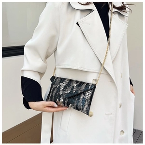Women Animal Print PU Leather Chain Shoulder Bag Trendy Envelope Crossbody Purse For Commuting Daily Wear Fashion Handbag