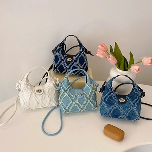 Sac À Bandoulière En Jean Pour Femmes Bords Effilochés Matelassé Petit Sac À Main Fermoir Rotatif Rétro Mode