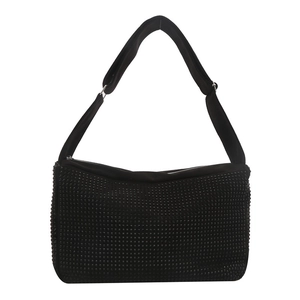 Schwarze Vintage-Schultertasche mit dichten Perlen und breitem Textilgurt