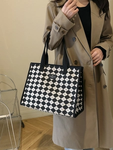 Borsa tote trapuntata a scacchi per donna con grande capacità e tracolla alla moda