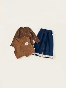 Ensemble 3 pièces pour filles : chemise à fleurs, gilet en tricot mouton et pantalon dentelle