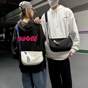 Sac bandoulière minimaliste en toile de style urbain avec sangle Fashion