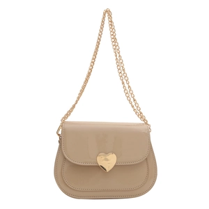 Glänzende Damen Lackleder Satteltasche mit goldenem Herzverschluss und Kettenriemen
