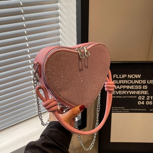 Heart Shaped Sequin Crossbody Bag For Women PU Leather Chain Shoulder Bag With Knotted Handle Shiny Fashion Evening Handbag