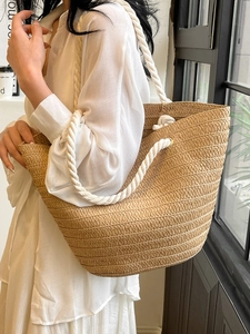 Women Large Capacity Straw Woven Tote Bag Summer Beach Casual Shoulder Bag With Thick Rope Handle Simple Travel Handbag