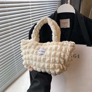 Sac à main bouffant blanc crème minimaliste avec étiquette Love Fashion pour le quotidien
