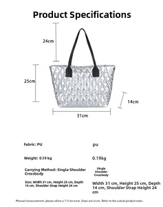 Guide des tailles du sac cabas matelassé argenté avec dimensions 31x25x14cm et matière PU