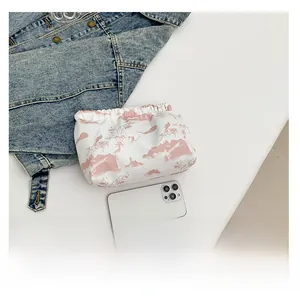Detail view of New Chinese style nylon bag with landscape ink painting and elastic opening