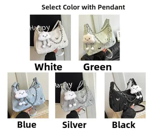 Griglia dettagliata di borse tote a farfalla in nylon in bianco, verde, blu e nero