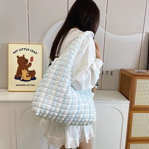 Blue and white checkered bubble texture shoulder tote bag for casual daily use