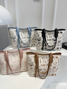 Contrast Color PU Leather Underarm Bag For Women Cute Cartoon Bear Graffiti Printed Tote Bag Large Capacity Casual Shoulder Bag