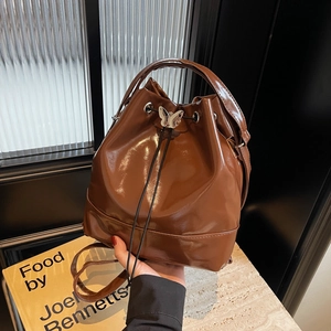 Sac Seau Papillon en Cuir PU à la Mode pour Femmes Sac à Épaule Brillant à Cordon Sac à Main Décontracté Rétro