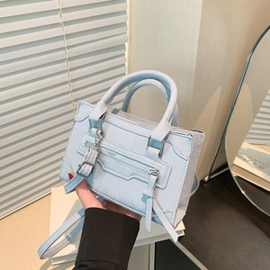 Women Fashion PU Leather Square Handbag Y2K Sweet Cool Crossbody Bag With Tassel Zipper Street Trend Shoulder Bag Daily Tote